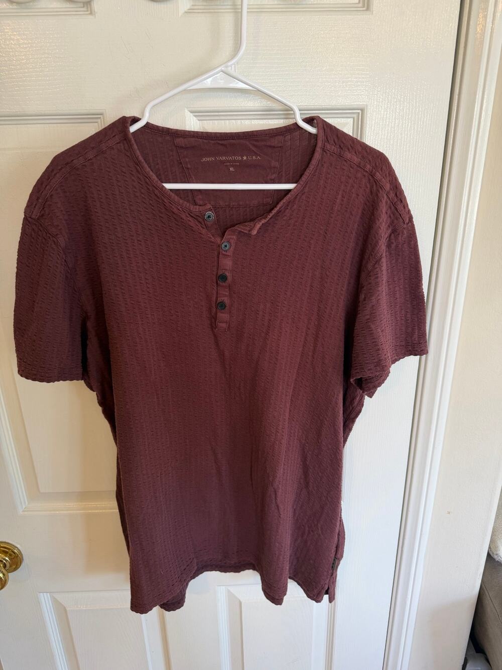 John Varvatos Burgundy T-Shirt Size XL